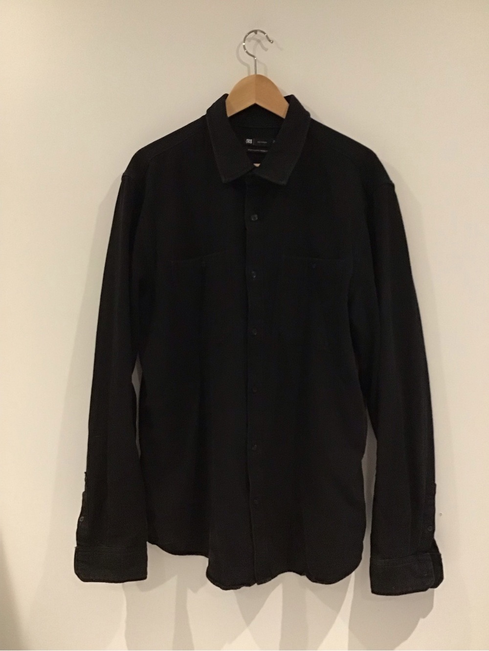 Men's Casual Black Button-Down Shirt